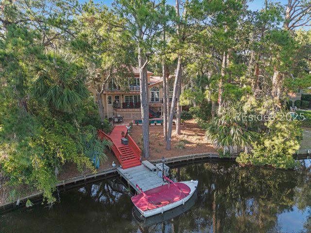 4 Lookout, Hilton Head Island, SC 29928