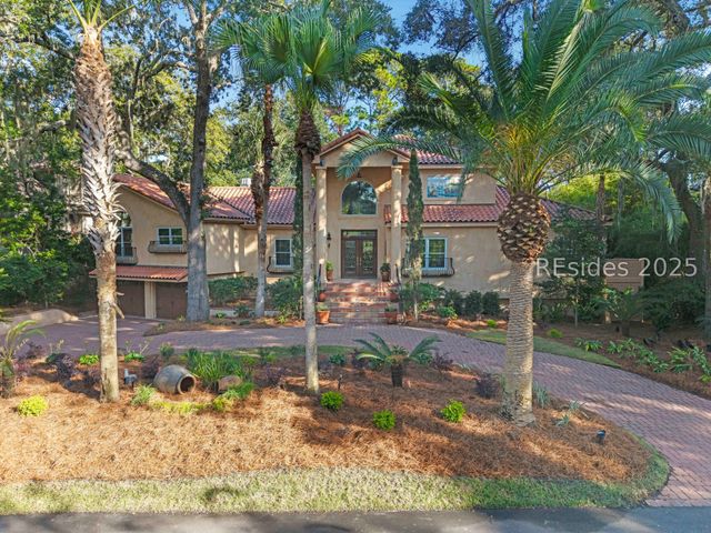 4 Lookout, Hilton Head Island, SC 29928