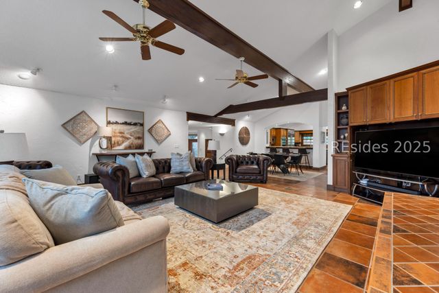 4 Lookout, Hilton Head Island, SC 29928