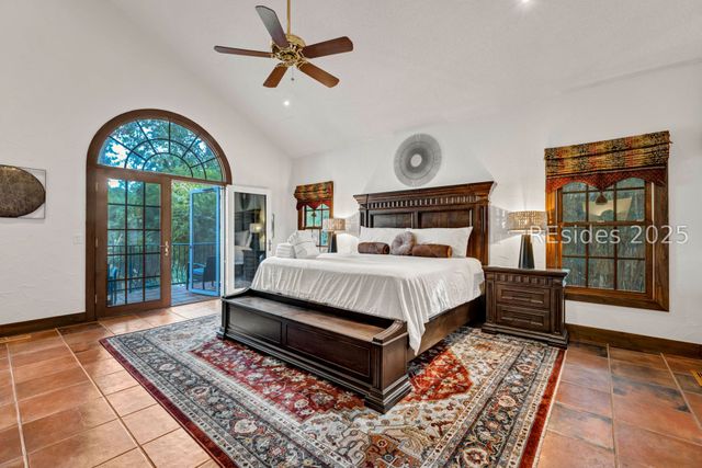 4 Lookout, Hilton Head Island, SC 29928