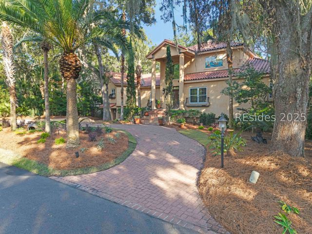 4 Lookout, Hilton Head Island, SC 29928