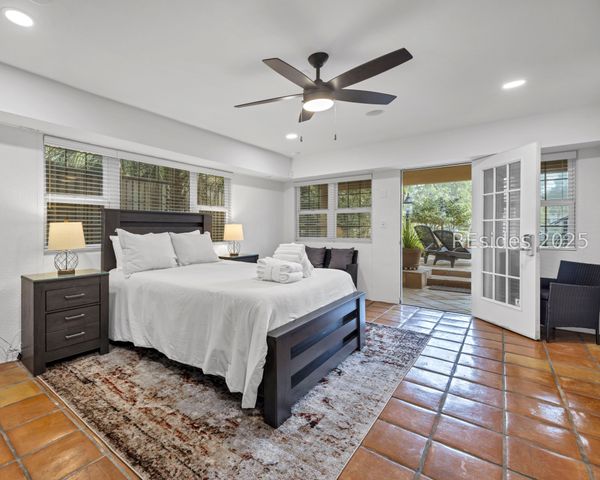 4 Lookout, Hilton Head Island, SC 29928