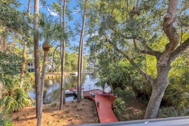 4 Lookout, Hilton Head Island, SC 29928