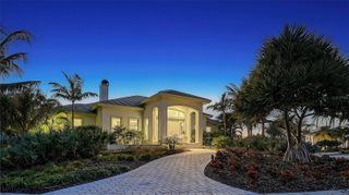 617 NEPTUNE AVENUE, Longboat Key, FL 34228