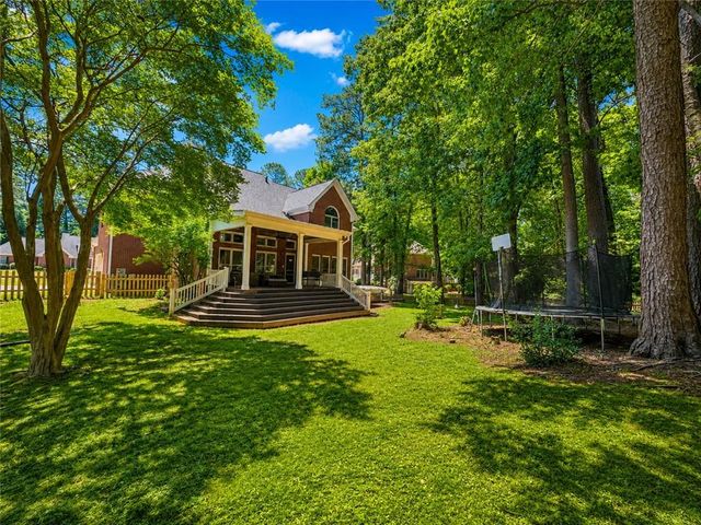 1630 Canterbury Pointe SE, Conyers, GA 30013
