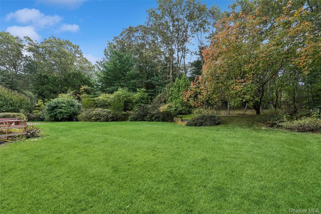 17 Downer Place, Sag Harbor, NY 11963