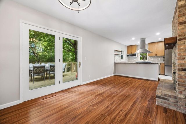 4335 Briarwood Drive, Minnetonka, MN 55343
