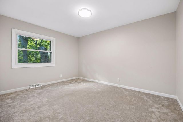 4335 Briarwood Drive, Minnetonka, MN 55343