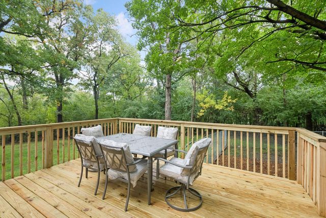 4335 Briarwood Drive, Minnetonka, MN 55343