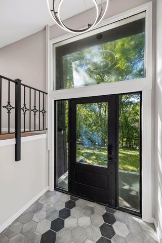 4335 Briarwood Drive, Minnetonka, MN 55343
