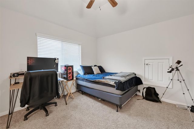 13859 Shoreline Drive, Willis, TX 77318