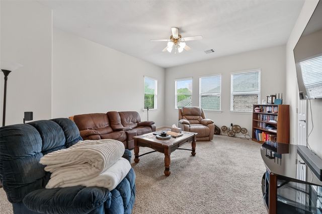 13859 Shoreline Drive, Willis, TX 77318