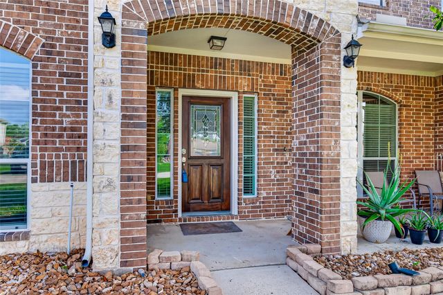 13859 Shoreline Drive, Willis, TX 77318