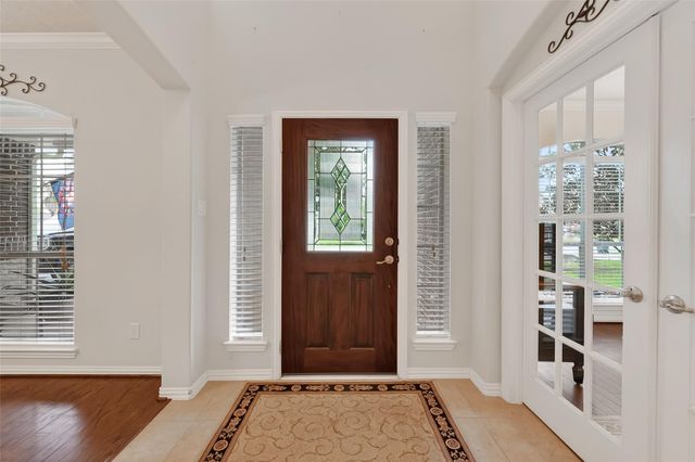 13859 Shoreline Drive, Willis, TX 77318