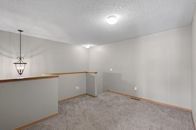 48 River Woods Drive W, Saint Paul Park, MN 55071