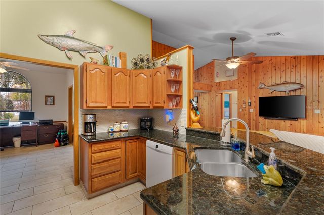 14334 RAINTREE BOULEVARD, Grand Island, FL 32735