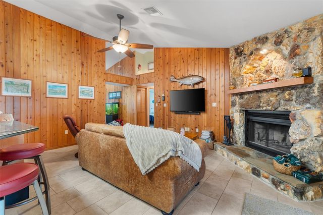 14334 RAINTREE BOULEVARD, Grand Island, FL 32735