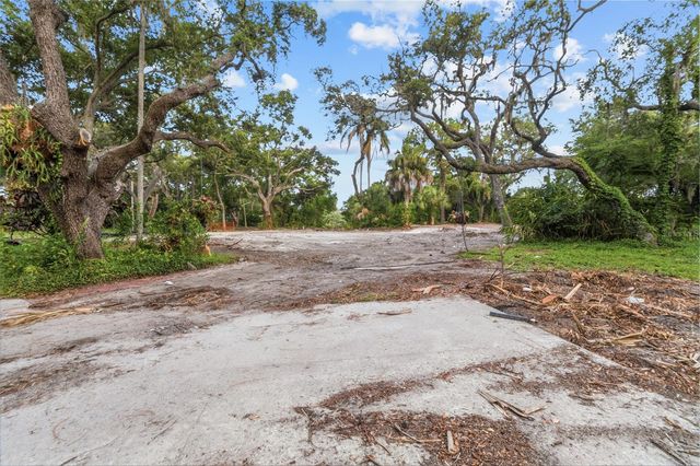 11496 74TH AVENUE, Seminole, FL 33772