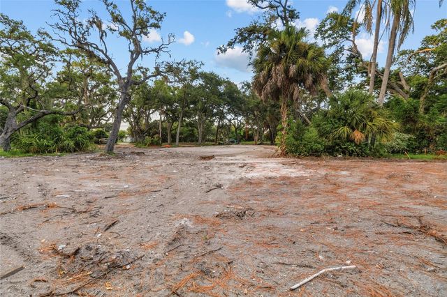 11496 74TH AVENUE, Seminole, FL 33772
