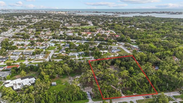 11496 74TH AVENUE, Seminole, FL 33772