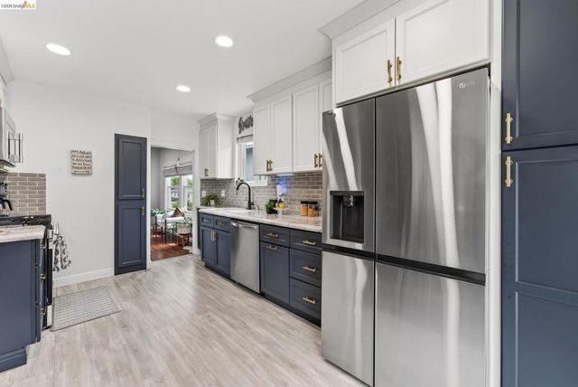 3039 Modesto Ave, Oakland, CA 94619