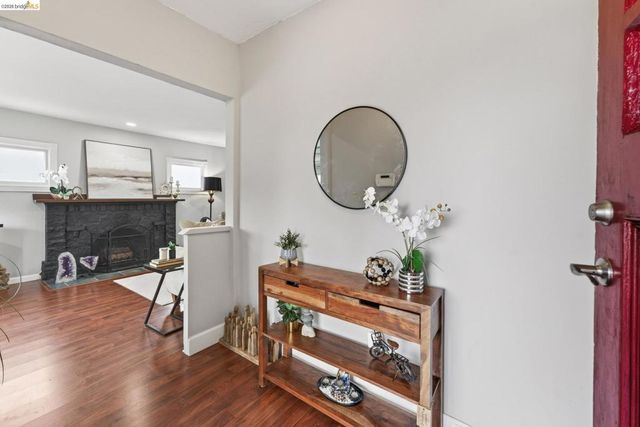 3039 Modesto Ave, Oakland, CA 94619