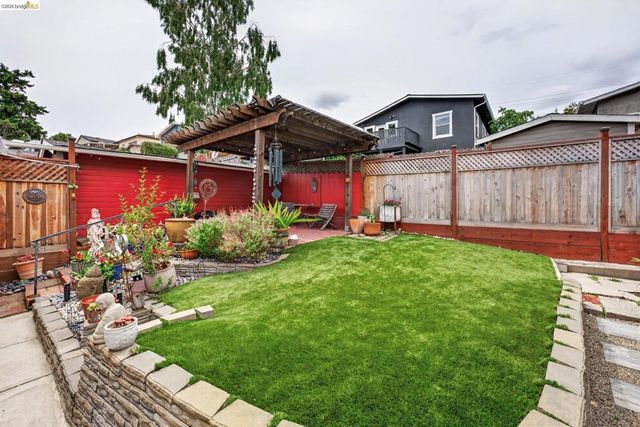 3039 Modesto Ave, Oakland, CA 94619