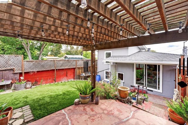 3039 Modesto Ave, Oakland, CA 94619