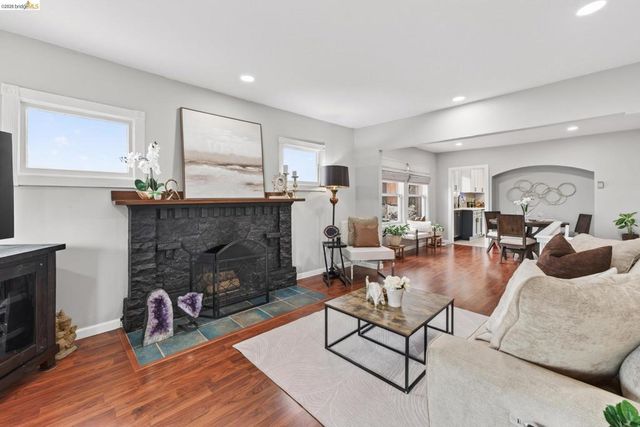 3039 Modesto Ave, Oakland, CA 94619