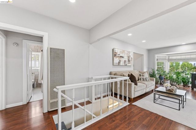 3039 Modesto Ave, Oakland, CA 94619