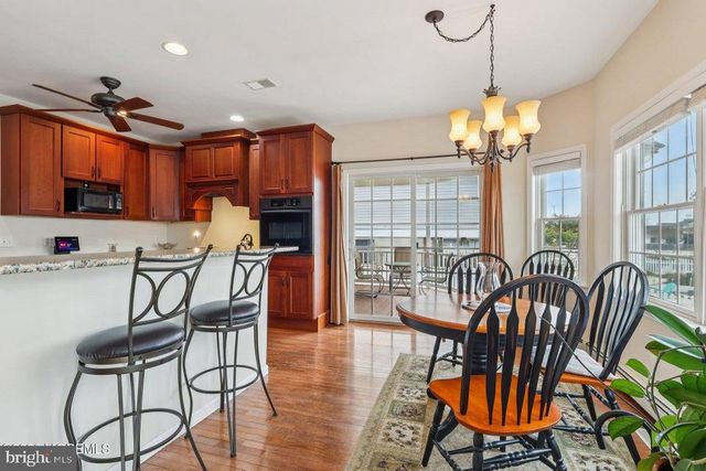 232 MONTCLAIR RD S, Barnegat, NJ 08005