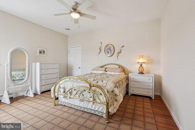232 MONTCLAIR RD S, Barnegat, NJ 08005