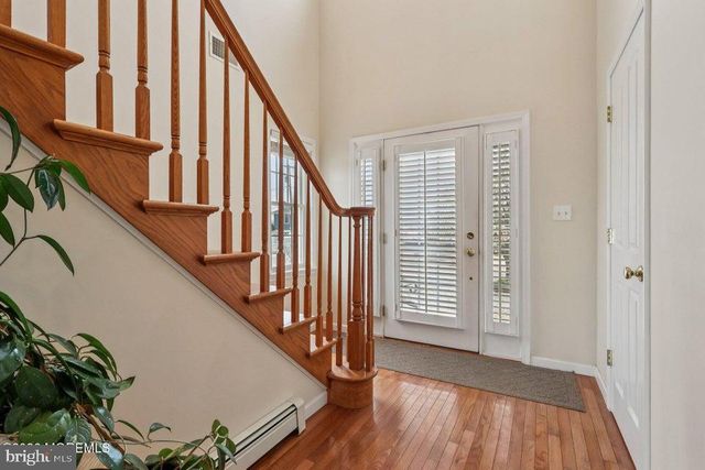 232 MONTCLAIR RD S, Barnegat, NJ 08005