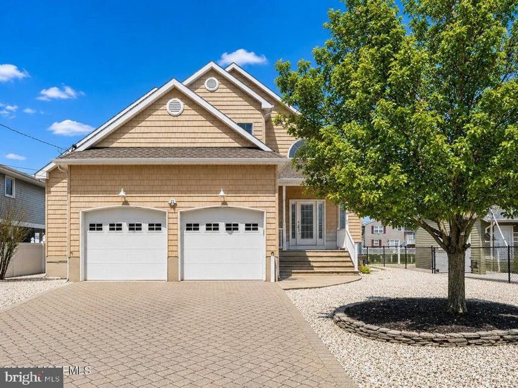232 MONTCLAIR RD S, Barnegat, NJ 08005