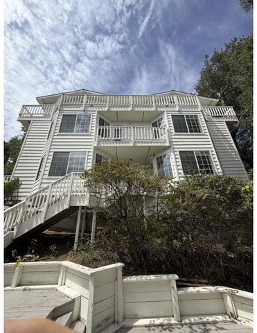 623 Upland Road, Redwood City, CA 94062