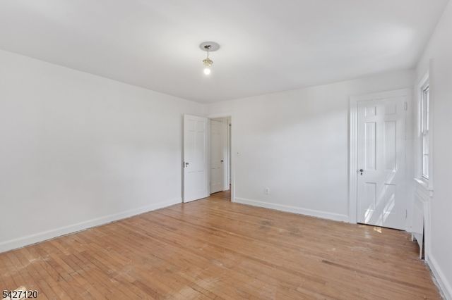 24 Wilton Ter, Verona Twp., NJ 07044