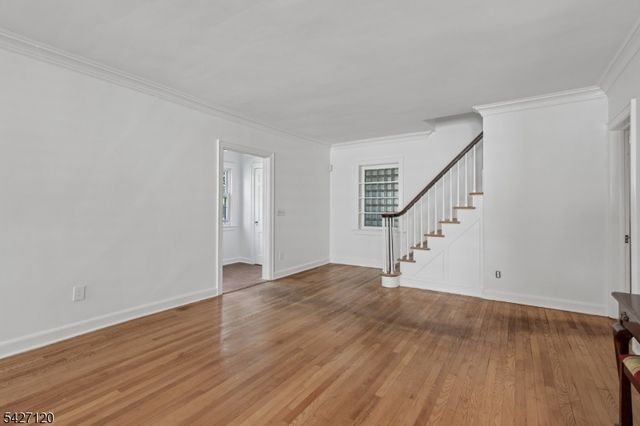 24 Wilton Ter, Verona Twp., NJ 07044