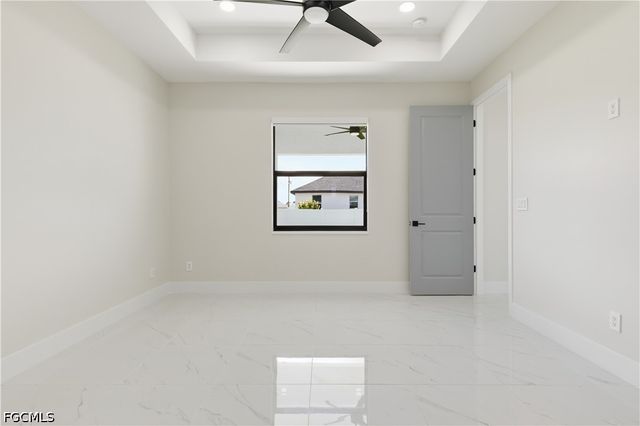 1442 NE 33rd LN, Cape Coral, FL 33909