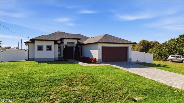 1442 NE 33rd LN, Cape Coral, FL 33909