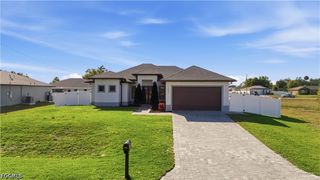 1442 NE 33rd LN, Cape Coral, FL 33909
