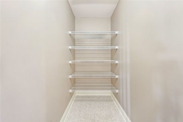 5111 Red Oak Lane, Batavia, NY 14020