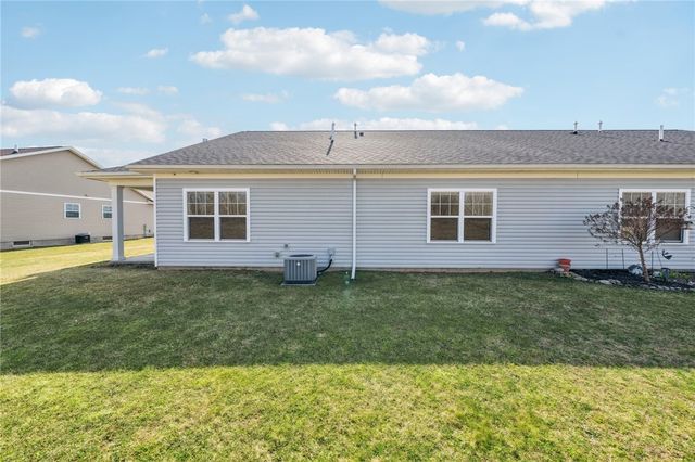 5111 Red Oak Lane, Batavia, NY 14020