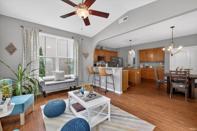 5484 W Hoge Drive, Bloomington, IN 47403