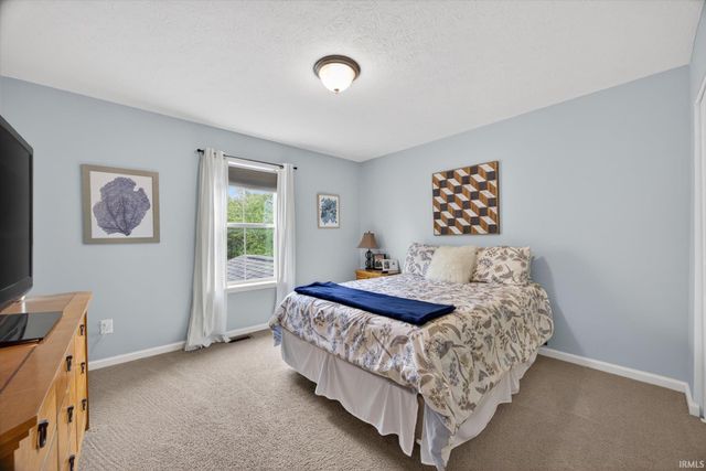 5484 W Hoge Drive, Bloomington, IN 47403