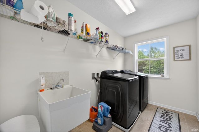 5484 W Hoge Drive, Bloomington, IN 47403