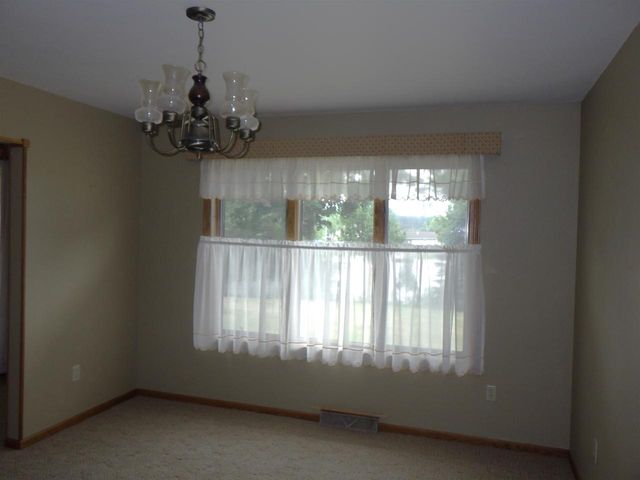 305 RIVERVIEW DRIVE, Marion, WI 54950