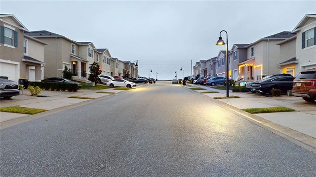 354 FELTRIM RESERVE BOULEVARD, Davenport, FL 33837