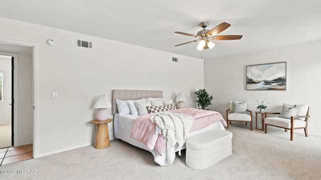 5620 N Barrasca Avenue, Tucson, AZ 85750