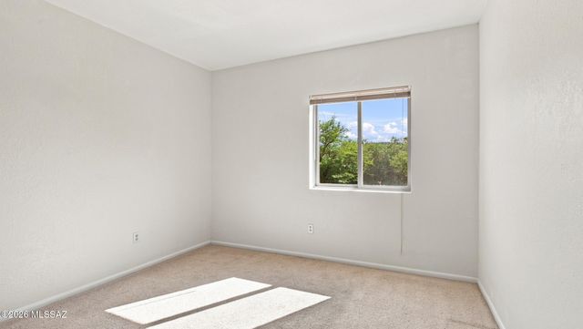 5620 N Barrasca Avenue, Tucson, AZ 85750