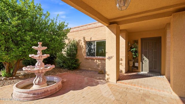 5620 N Barrasca Avenue, Tucson, AZ 85750